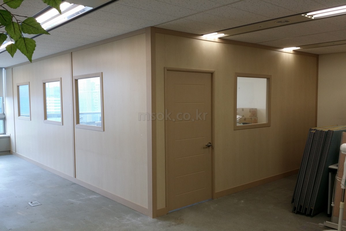 래핑칸막이베이지,래핑도어일반형,유리창시공