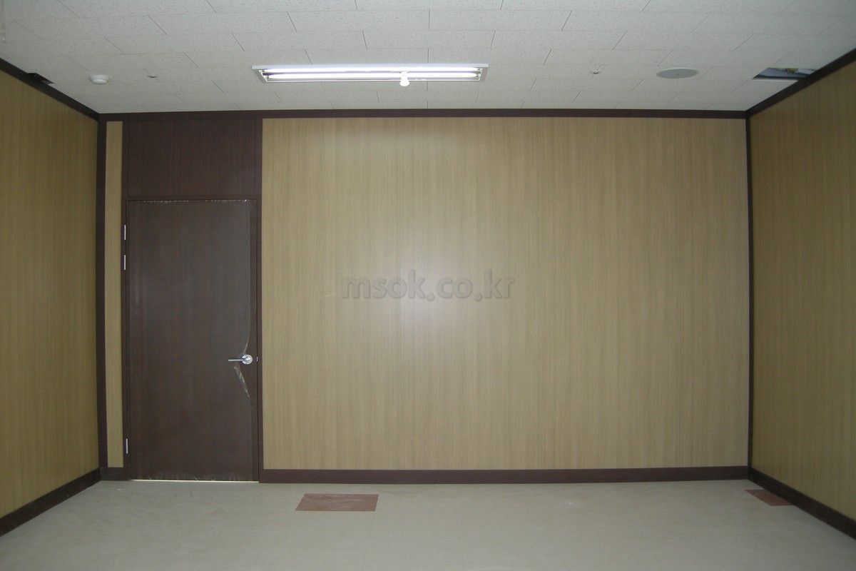 래핑칸막이워시오크색상,월넛래핑도어시공